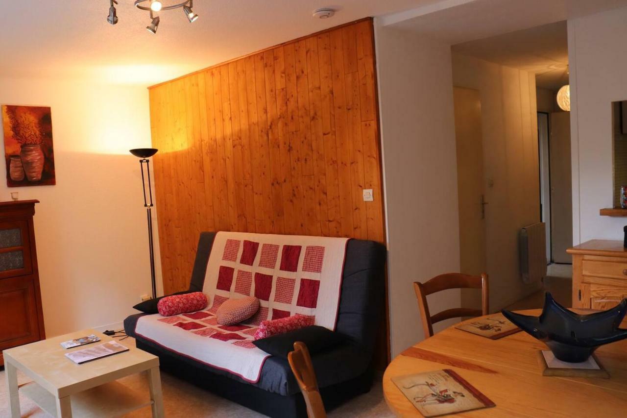 Le Nid De Barrier Apartment Bagneres-de-Luchon Exterior photo