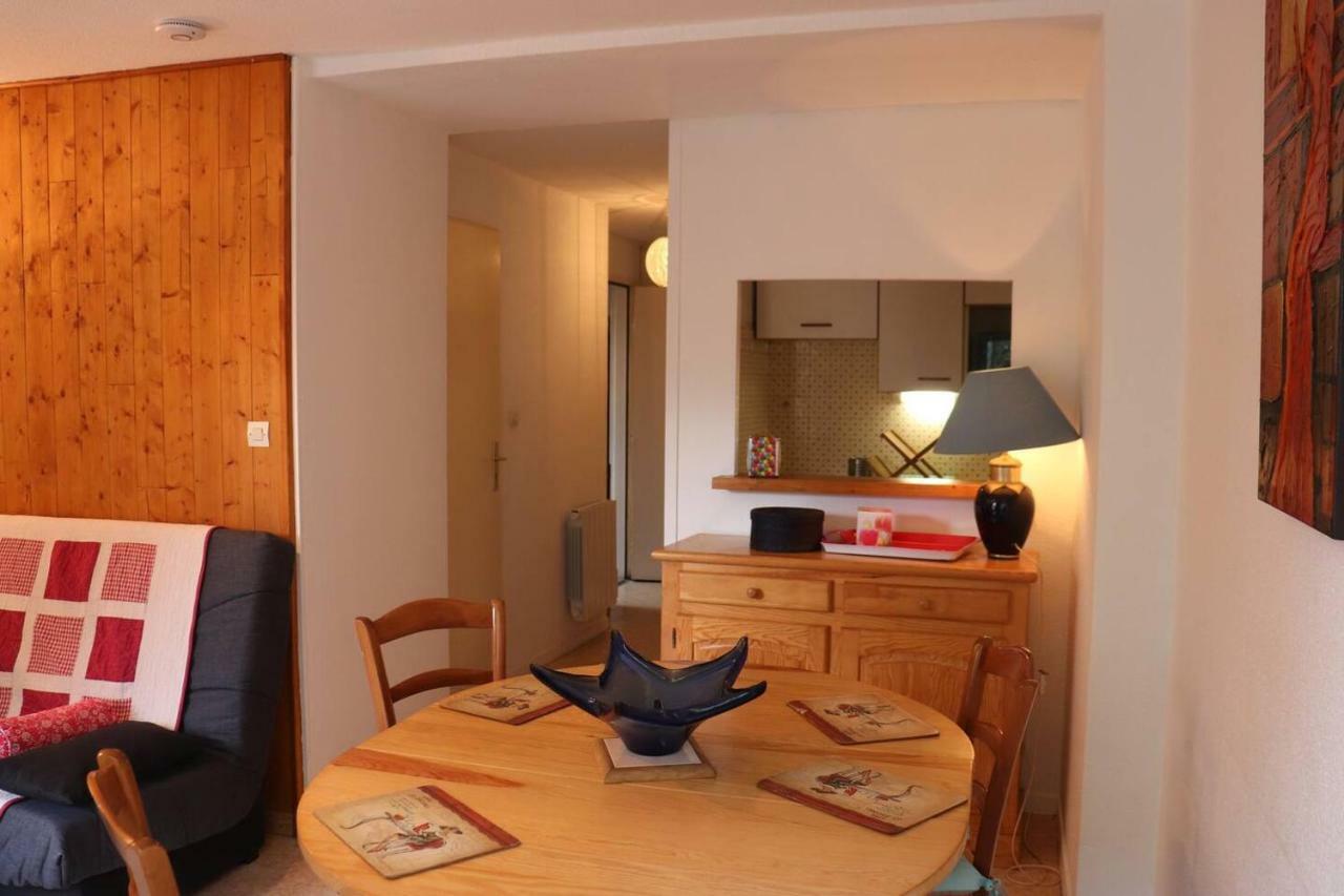 Le Nid De Barrier Apartment Bagneres-de-Luchon Exterior photo
